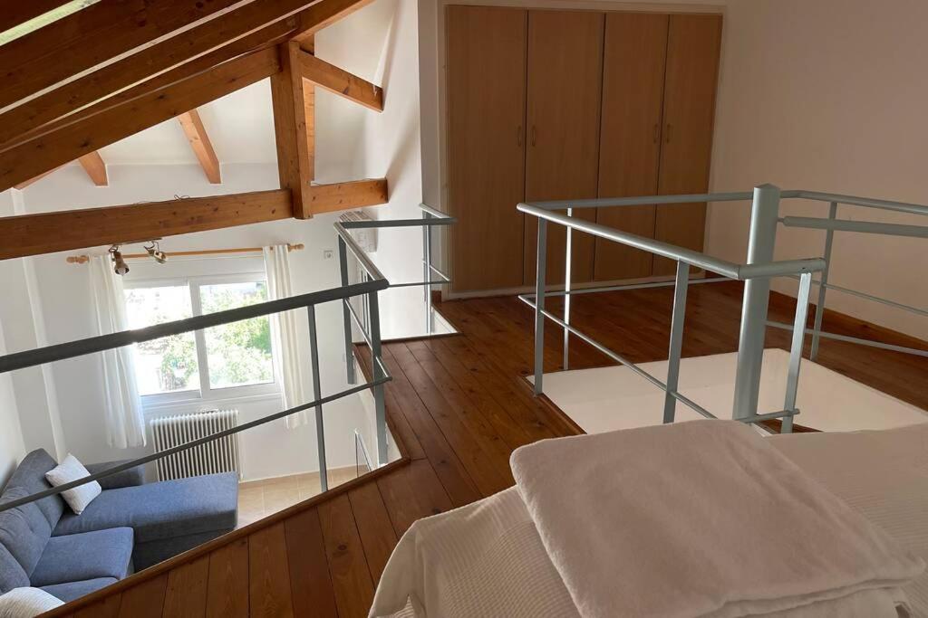 Attic Studio Stay Каламата Екстер'єр фото